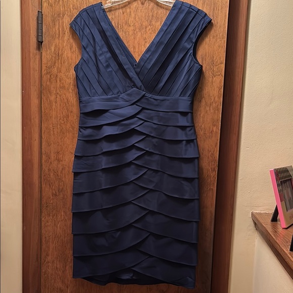 Adrianna Papell Blue Sleeveless V-Neck Sheath Midi Dress - Picture 1 of 3